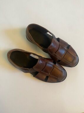 Women’s Brown Leather Fisherman Sandals LL Bean 6.5